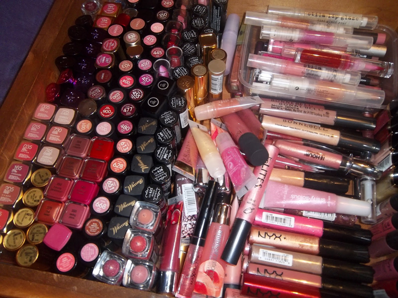 10 drugstore makeup steal under $10! 31